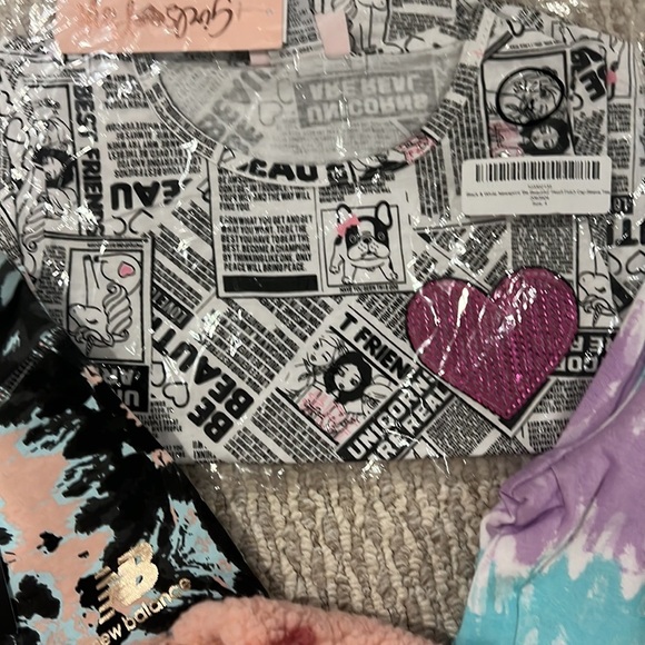 Girls size 4 bundle - Picture 2 of 2